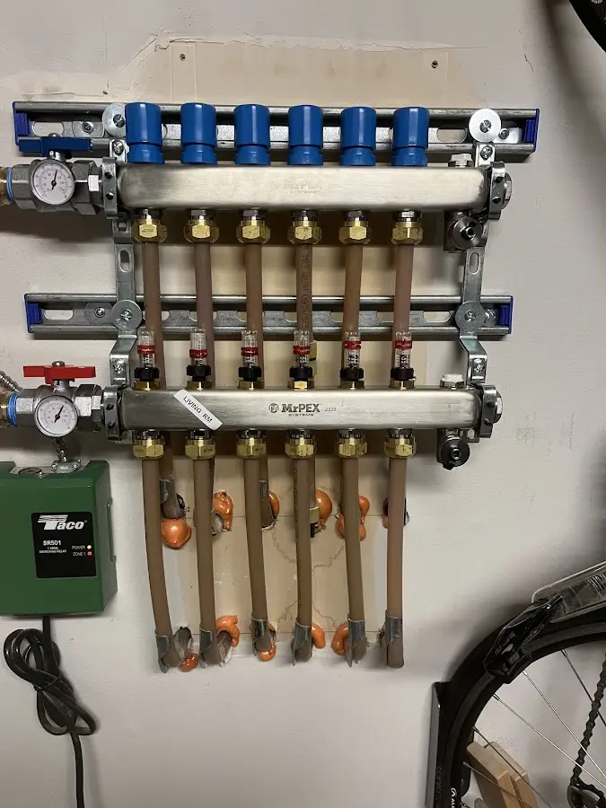 Plumber performing Leak Detection at a residential property in La Mesa